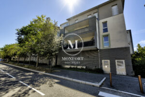 Appartement T3/T4 spacieux avec terrasse