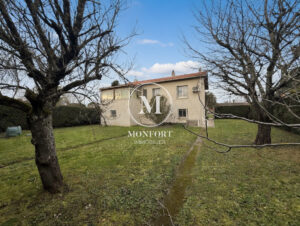 Rouffiac-Tolosan   maison à rénover avec belles possibilités